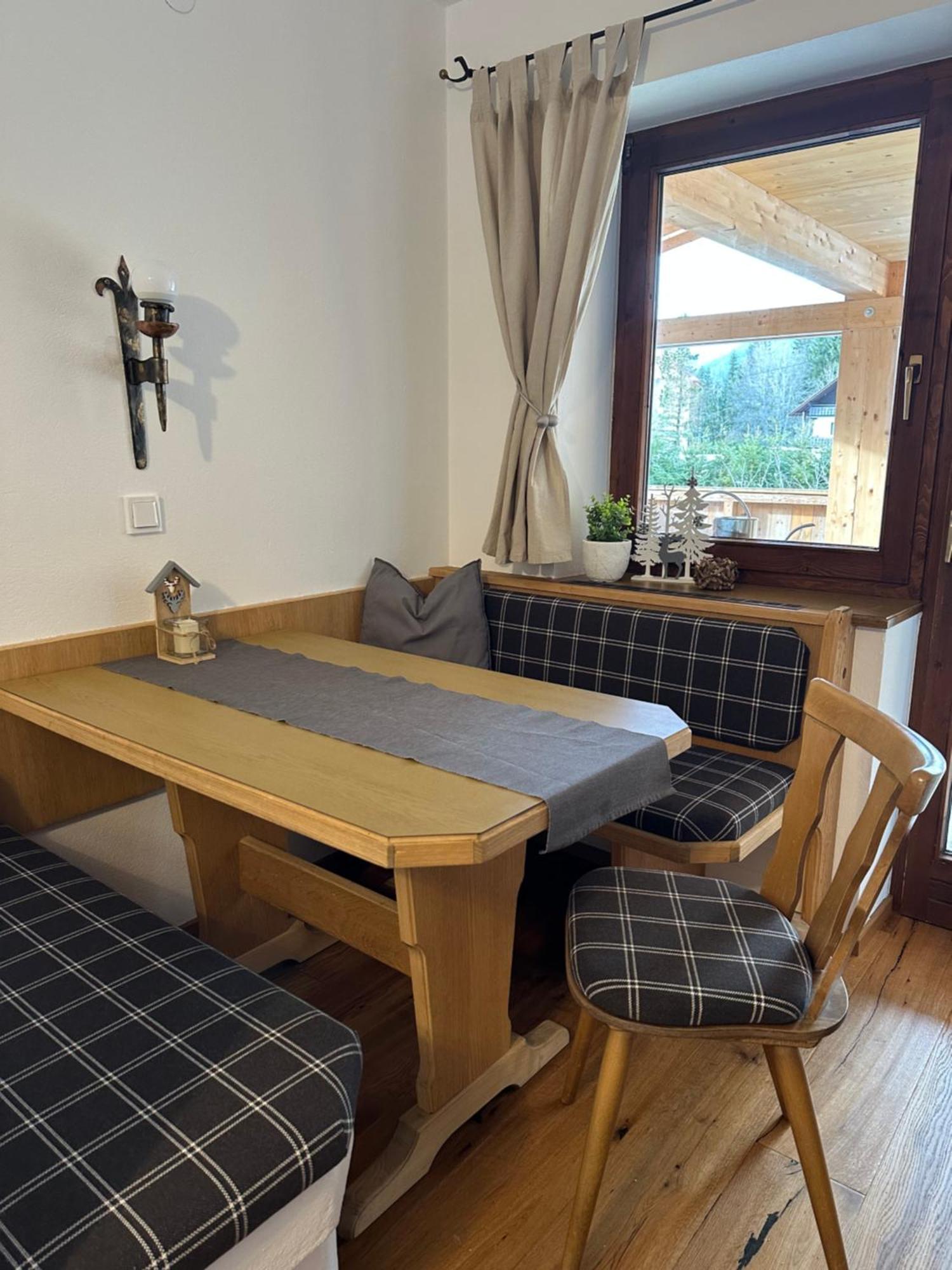 Landhaus Knaus 로이타쉬 외부 사진