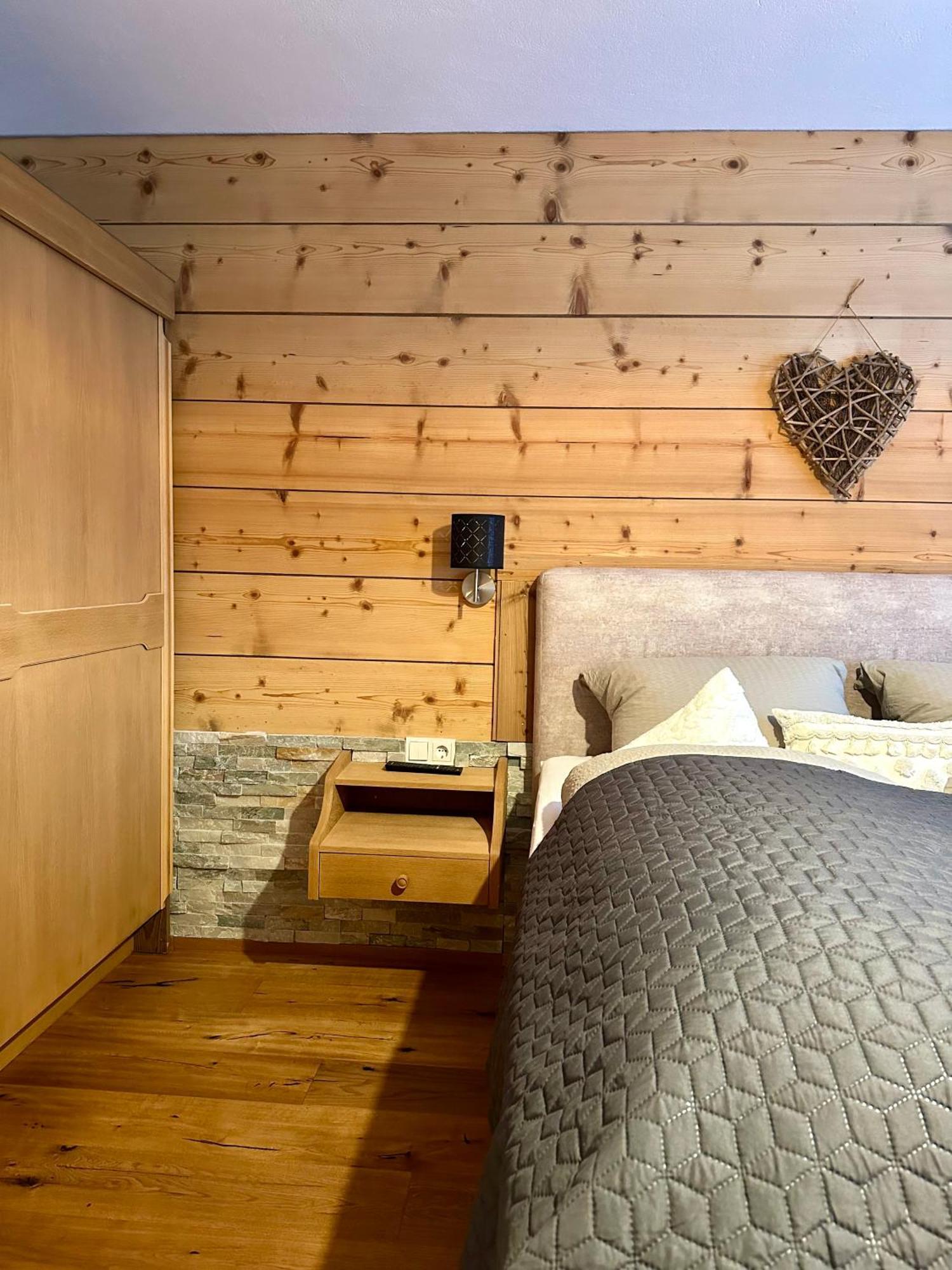 Landhaus Knaus 로이타쉬 외부 사진